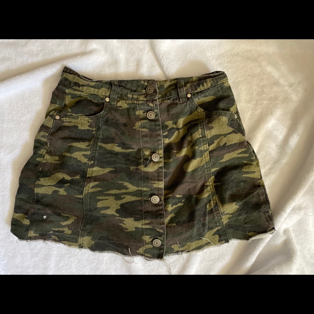 Camo skirt IJOAH
